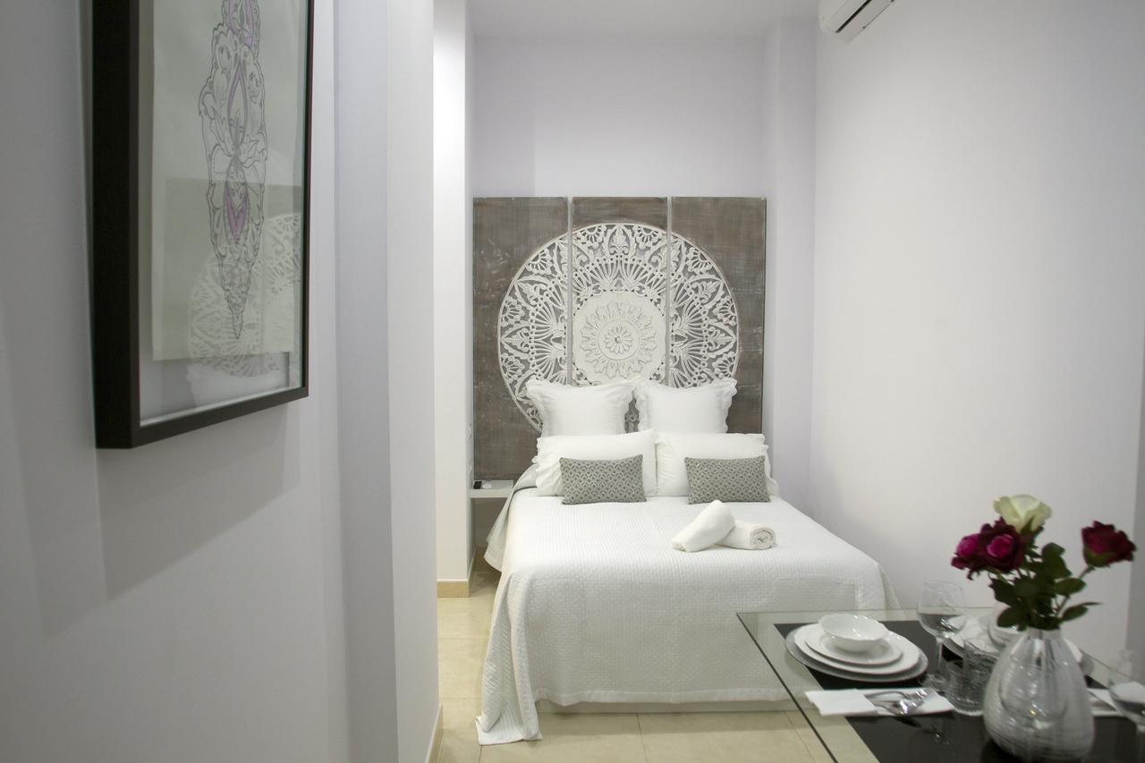 Panther Home Luxury Dreams Sevilla Esterno foto