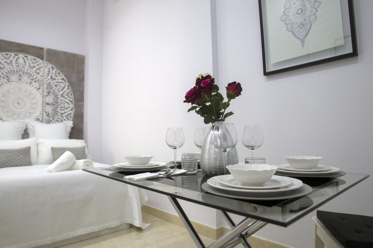 Panther Home Luxury Dreams Sevilla Esterno foto